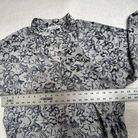 Victor Alfaro Collective Floral Print Button Up Shirt XS Gray/Black Short Sleeve - Picture 6 of 7